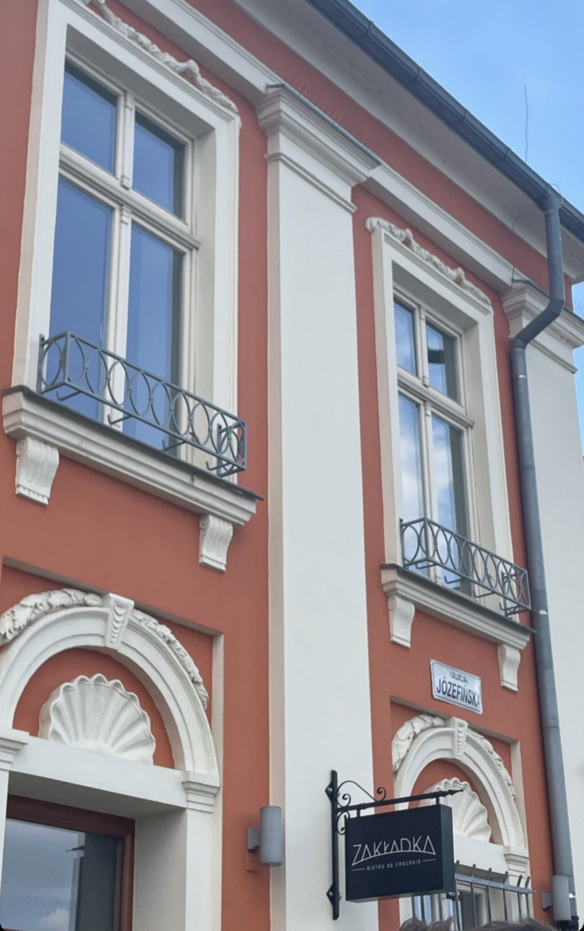 Picture of the side of a Building in Krakow